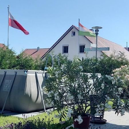 Gaestehaus Grenzenlos Aholfing Экстерьер фото