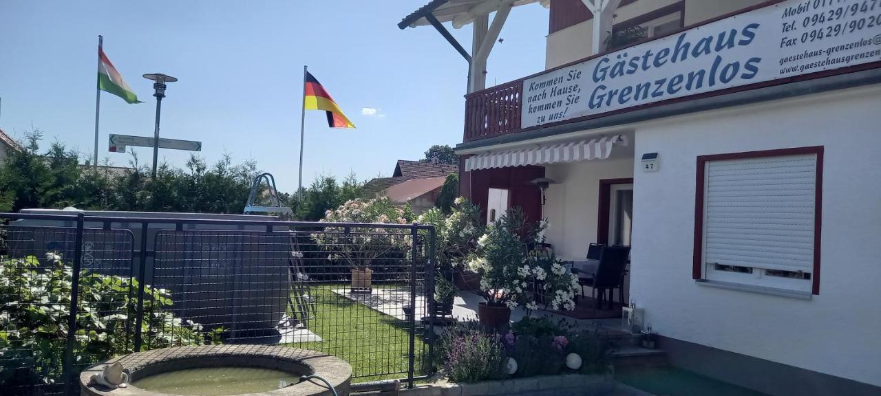 Gaestehaus Grenzenlos Aholfing Экстерьер фото
